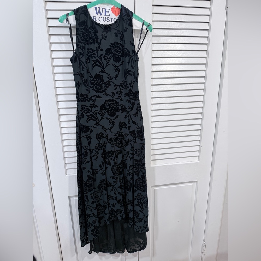 Vince Camuto Green Floral Dress (Velvet)